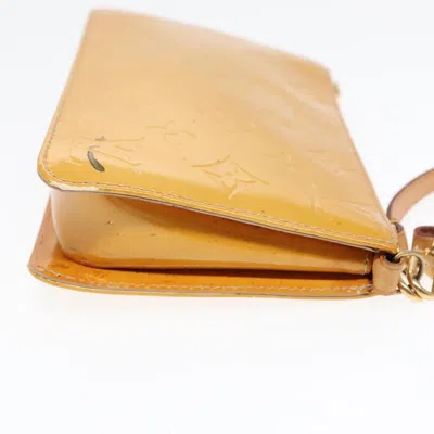 Pre-owned Louis Vuitton Lexington Beige Patent Leather Clutch Bag () In Sand