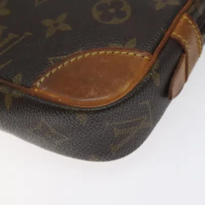 Pre-owned Louis Vuitton Marly Dragonne Brown Canvas Clutch Bag ()