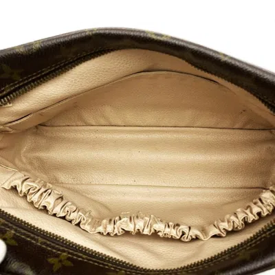 Pre-owned Louis Vuitton Monogram Brown Monogram Monogram Clutch Bag Pouch ()