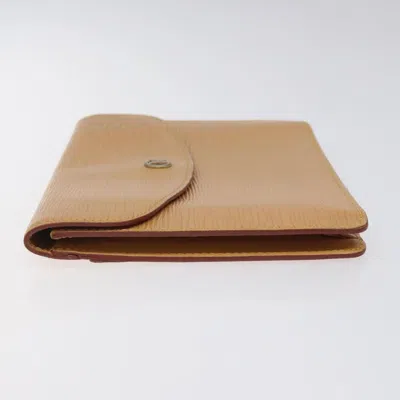 Pre-owned Louis Vuitton Montaigne Beige Leather Clutch Bag () In Sand
