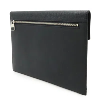 Pre-owned Louis Vuitton Noir Leather Clutch Bag Pochette () In Black