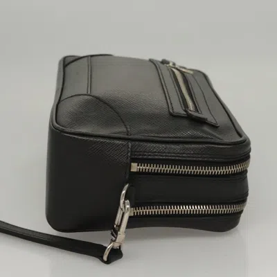 Pre-owned Louis Vuitton Pavel Black Leather Clutch Bag ()