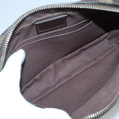 Pre-owned Louis Vuitton Pochette Macao Brown Canvas Clutch Bag ()