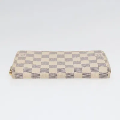 Pre-owned Louis Vuitton Portefeuille Zippy White Canvas Wallet  ()