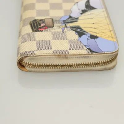 Pre-owned Louis Vuitton Portefeuille Zippy White Canvas Wallet  ()