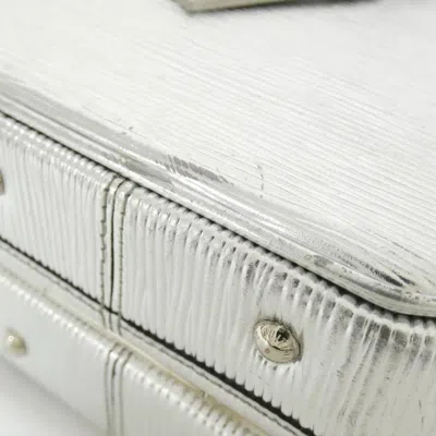 Pre-owned Louis Vuitton Silver Leather Shoulder Bag ()