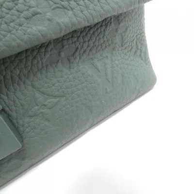 Pre-owned Louis Vuitton Taurillon Leather Shoulder Bag ()