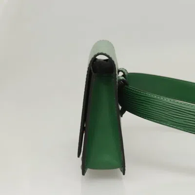 Pre-owned Louis Vuitton Tilsitt Green Leather Clutch Bag ()