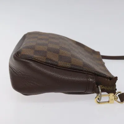 Pre-owned Louis Vuitton Trousse Makeup Brown Canvas Clutch Bag ()