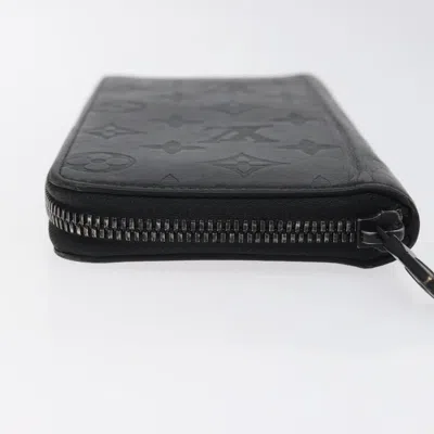 Pre-owned Louis Vuitton Zippy Black Leather Wallet  ()