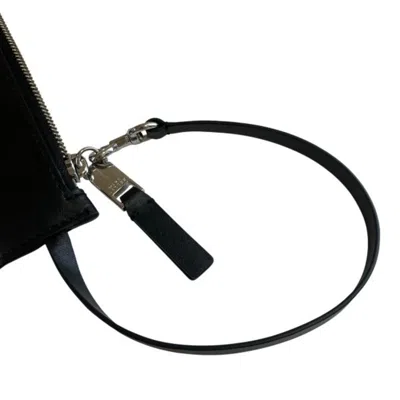 Pre-owned Marc Jacobs Black Nylon Leather Clutch Bag ()