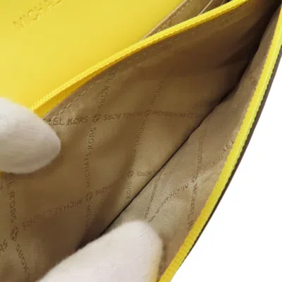 Pre-owned Michael Kors Yellow Leather Chain/shoulder Wallet ()