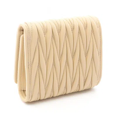 Pre-owned Miu Miu Beige Leather Wallet (tri-fold) () In Sand