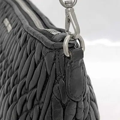 Pre-owned Miu Miu Black Leather Shoulder Bag ()