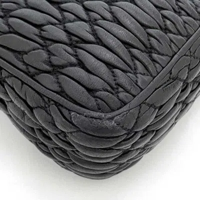 Pre-owned Miu Miu Black Leather Shoulder Bag ()
