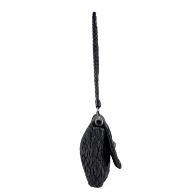 Pre-owned Miu Miu Black Leather Shoulder Bag ()