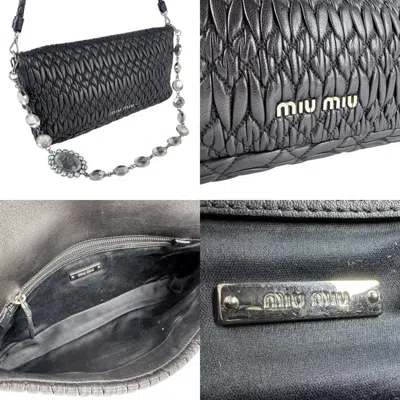 Pre-owned Miu Miu Black Leather Shoulder Bag ()