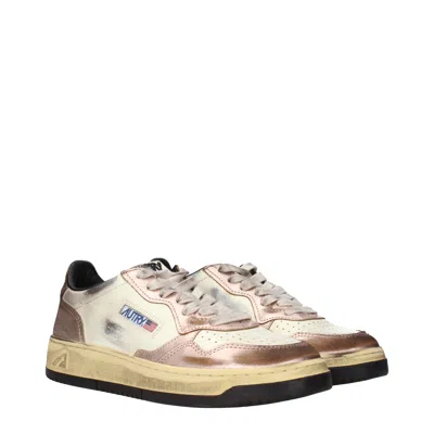 Autry Sneakers Donna Pelle Beige/rosa Metallizzato In Multi