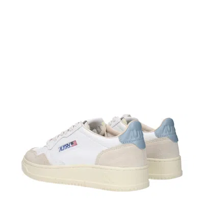Autry Sneakers Medalist Donna Pelle Bianco/carta Da Zucchero In Multi