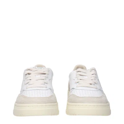 Autry Sneakers Medalist Donna Pelle Bianco/rosa In Orange