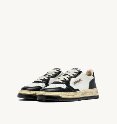 Autry Medalist Low Vintage X Mihara Yasuhiro White And Black Sneakers With Handcrafted Sole In Leather Man In Multi