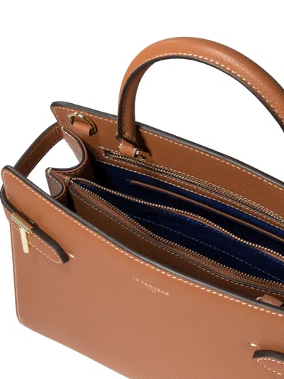 Le Tanneur Emilie Pebbled Leather Medium-sized Handbag In Brown