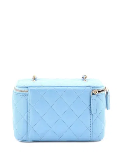 Pre-owned Chanel Pearl Crush Vanity Case With Chain Quilted Lambskin Small Clutch Bag In Blue