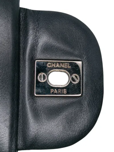 Pre-owned Chanel 2009-2010 Jumbo Classic Chevron Patent Single Flap Shoulder Bag In Black