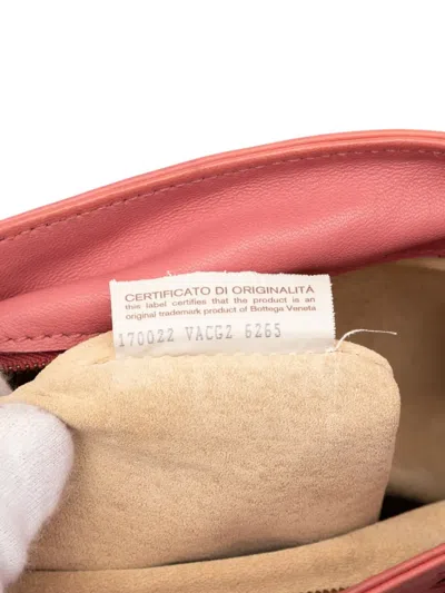 Pre-owned Bottega Veneta 2000-2007 Nappa Intrecciato Crossbody Bag In Pink