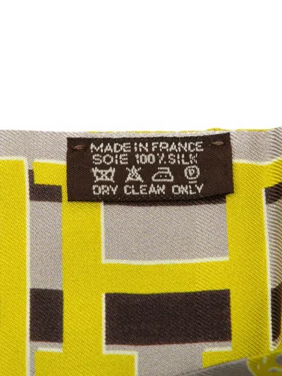 Pre-owned Hermes 2000-2025 24 Faubourg Ginza 541 Silk Twilly Scarf Scarves In Gray