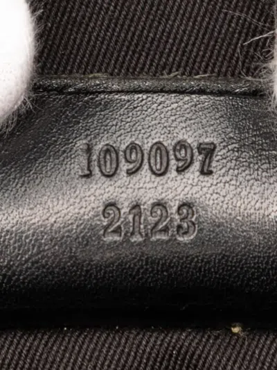 Pre-owned Gucci 2000-2015 Gg Canvas Crossbody Bag In Black