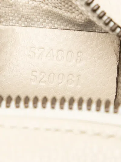 Pre-owned Gucci 2000-2015 Mini Grained Calfskin Logo Crossbody Bag In White