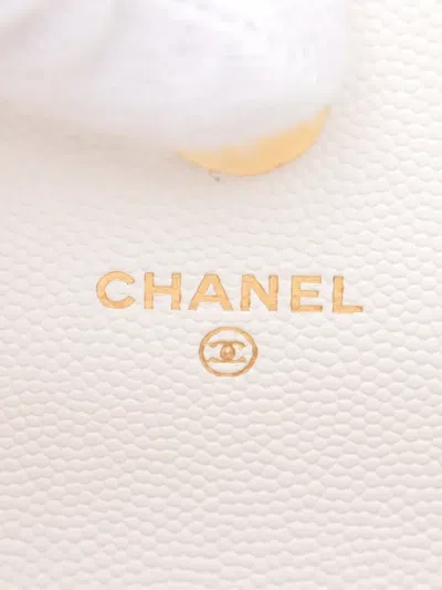 Pre-owned Chanel 2021-2025 Quilted Caviar Coco Casino Phone Holder On Chain Crossbody Bag In White