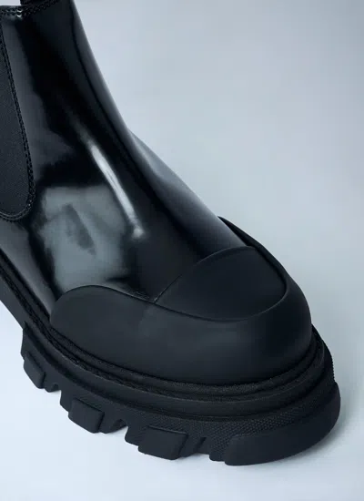 Ganni Women Low Chelsea Boots In Black