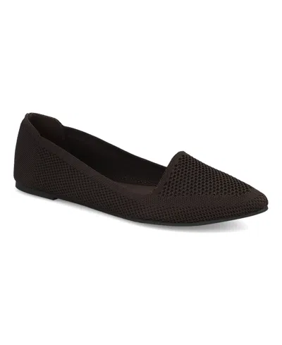 Mia Corrine Flat In Brown