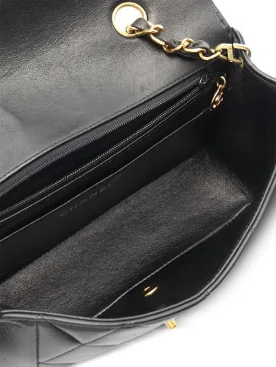 Pre-owned Chanel 1996-1997 Medium Diana Flap Bag Shoulder Bag In Black