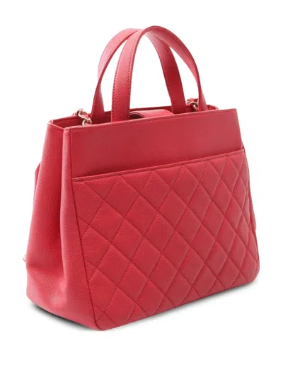 Pre-owned Chanel 2018 Small Quilted Caviar Business Affinity Satchel In Red