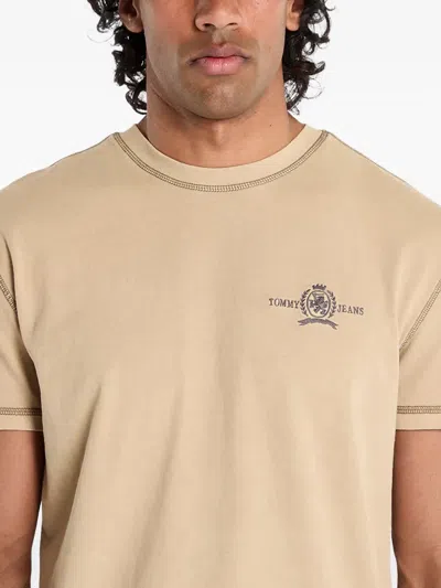 Tommy Jeans Logo-embroidered T-shirt In Neutral