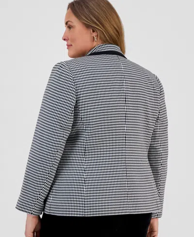 Kasper Plus Size Open Front Houndstooth Blazer In Black