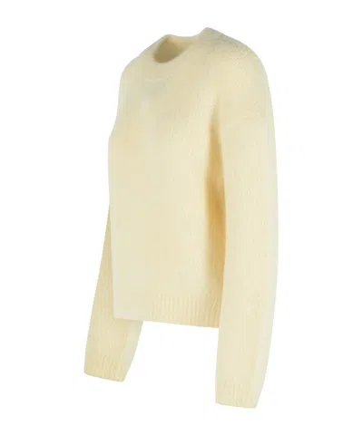 Closed Round-neck Knitted Sweater In Neutral