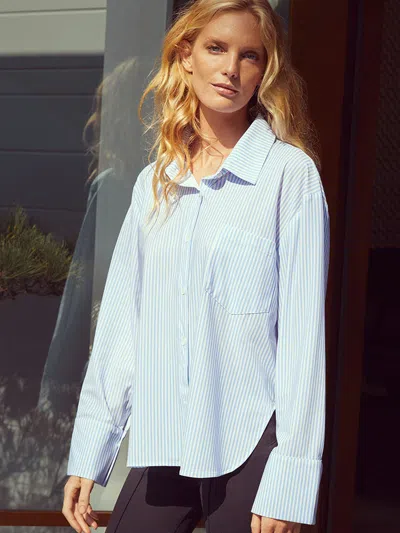 Ona Oversized Shirt In Blue