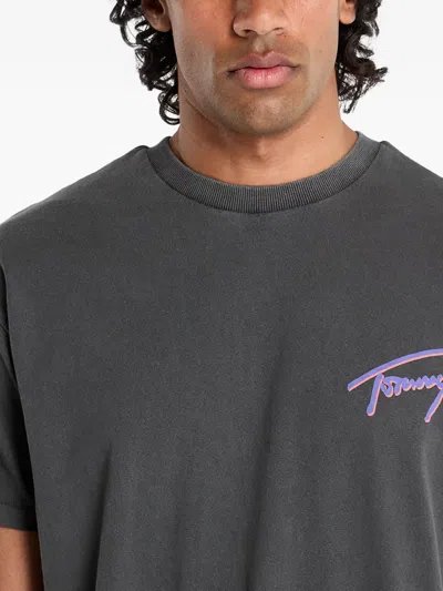 Tommy Jeans Logo-detail T-shirt In Gray