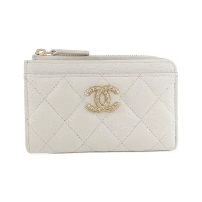 Pre-owned Chanel Grained Calfskin Card Case () In White
