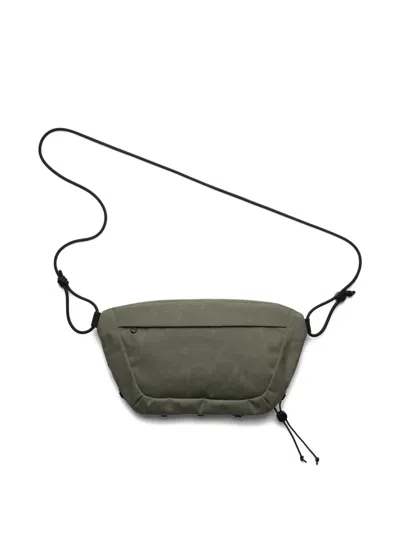Db Roamer Pro Messenger Bag 6l In Green