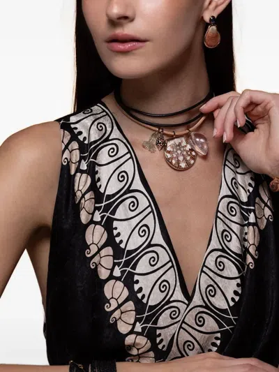 Dezso 18k Rose Gold Big Onyx Scallop Charm In Multi