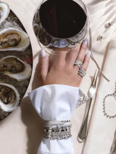 Kwiat 18k White Gold Star-set Starry Night Bracelet In Silver