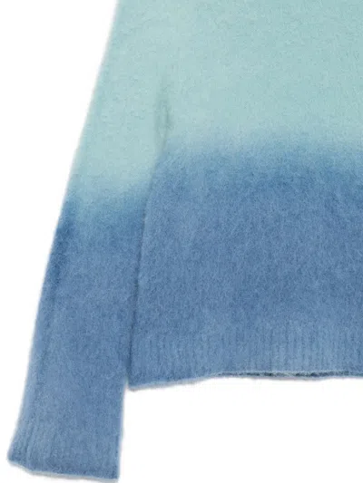 Akep V-neck Sweater In Blue