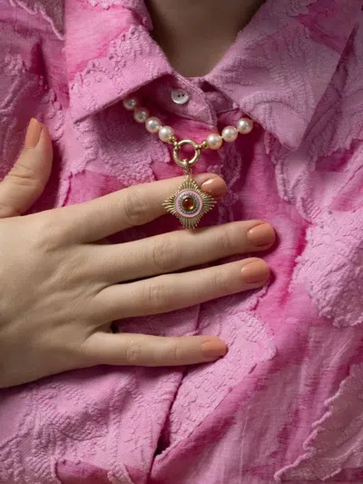 Storrow Jewelry 14kt Yellow Gold Vivienne Medallion Necklace In Gold