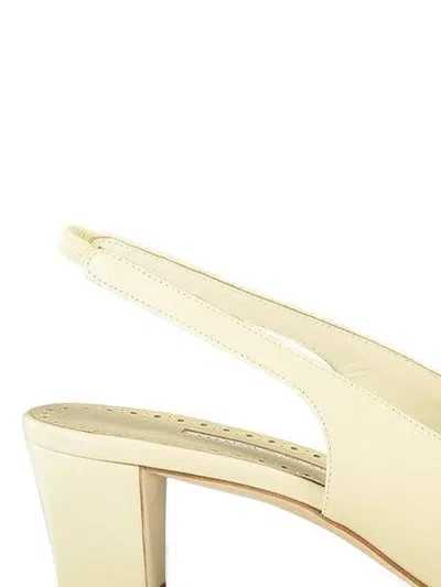 Manolo Blahnik 50mm Teutamospla Slingback Pumps In Neutral