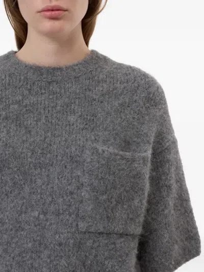 Closed Crew Neck Short Sleeve Sweater In Dark Grey In Black